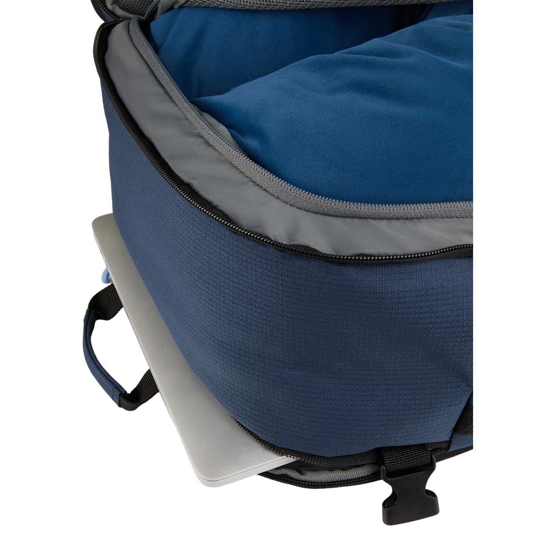 c8ac5af038f3218fc8bf6a29e4610838