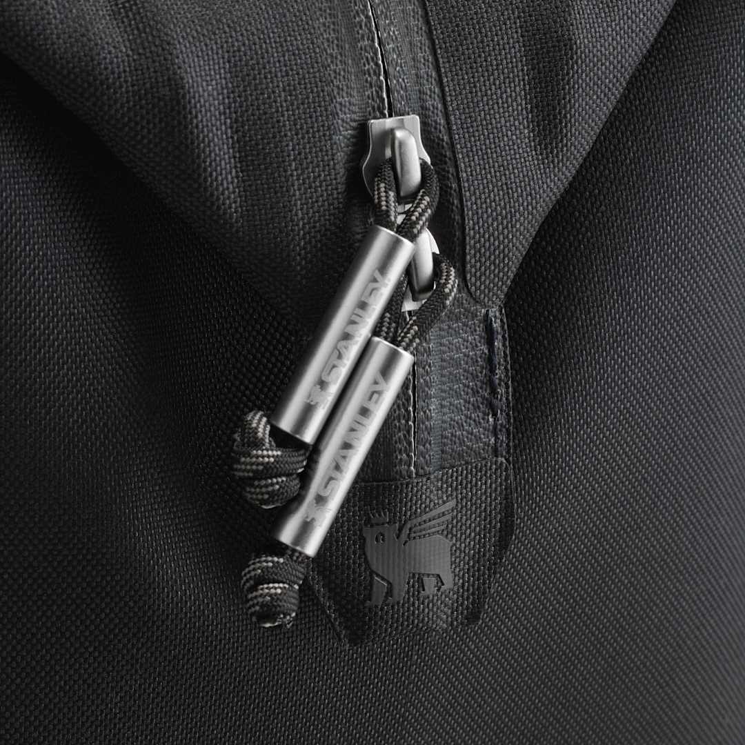 c72e9128ce19f8910e4618878a0d323a