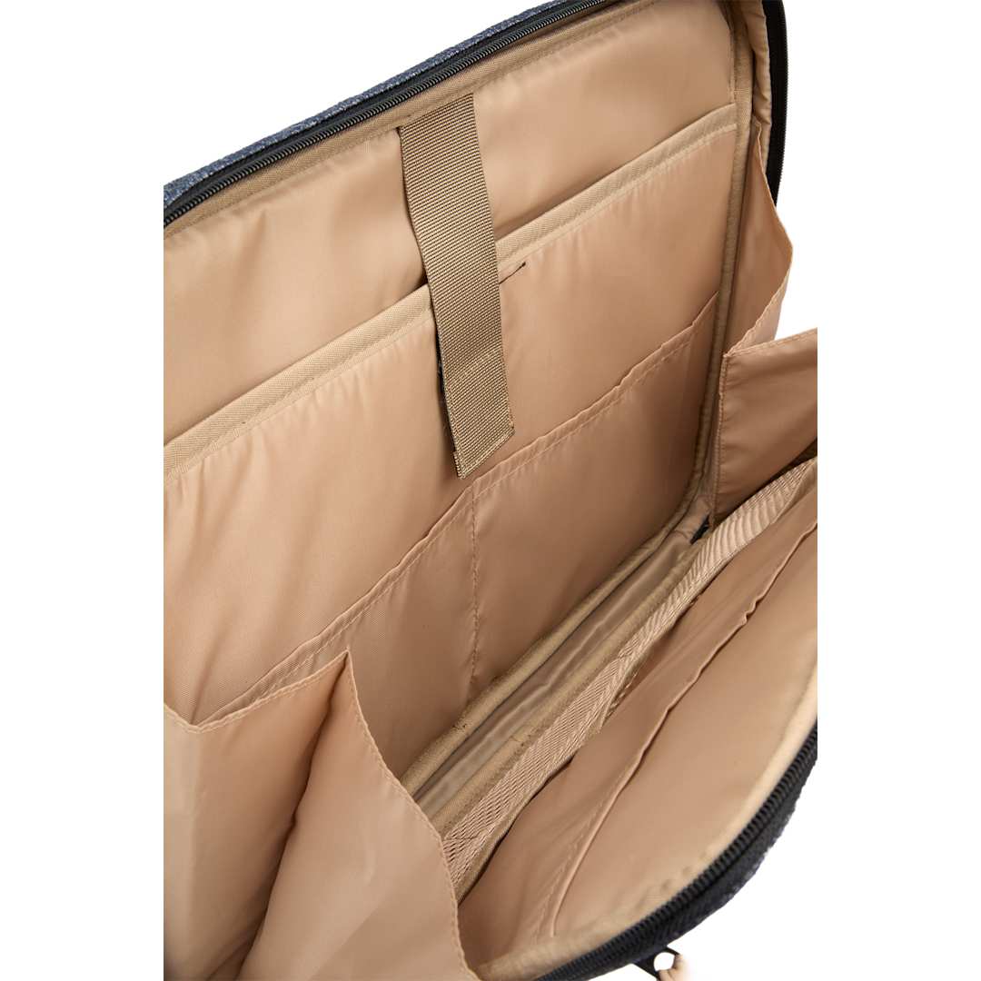 bb44e7669fae117c1946ed3a2b75327e